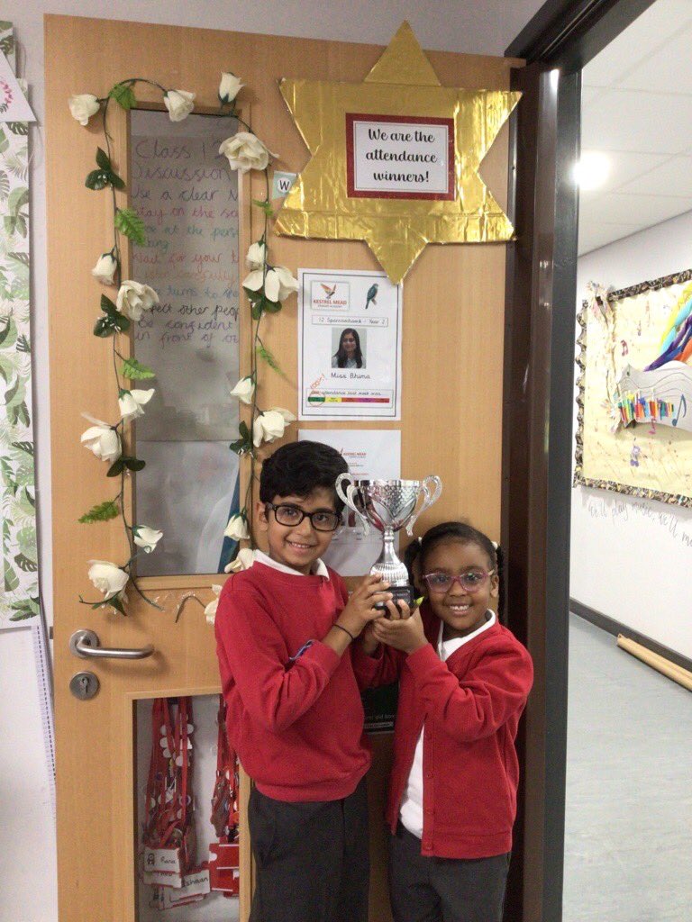 Woohoo class 12 had 100% attendance this week and won the trophy! Well done Sparrowhawks, keep being in school, on time, every day!🏆👏🏼 @kestrelmead