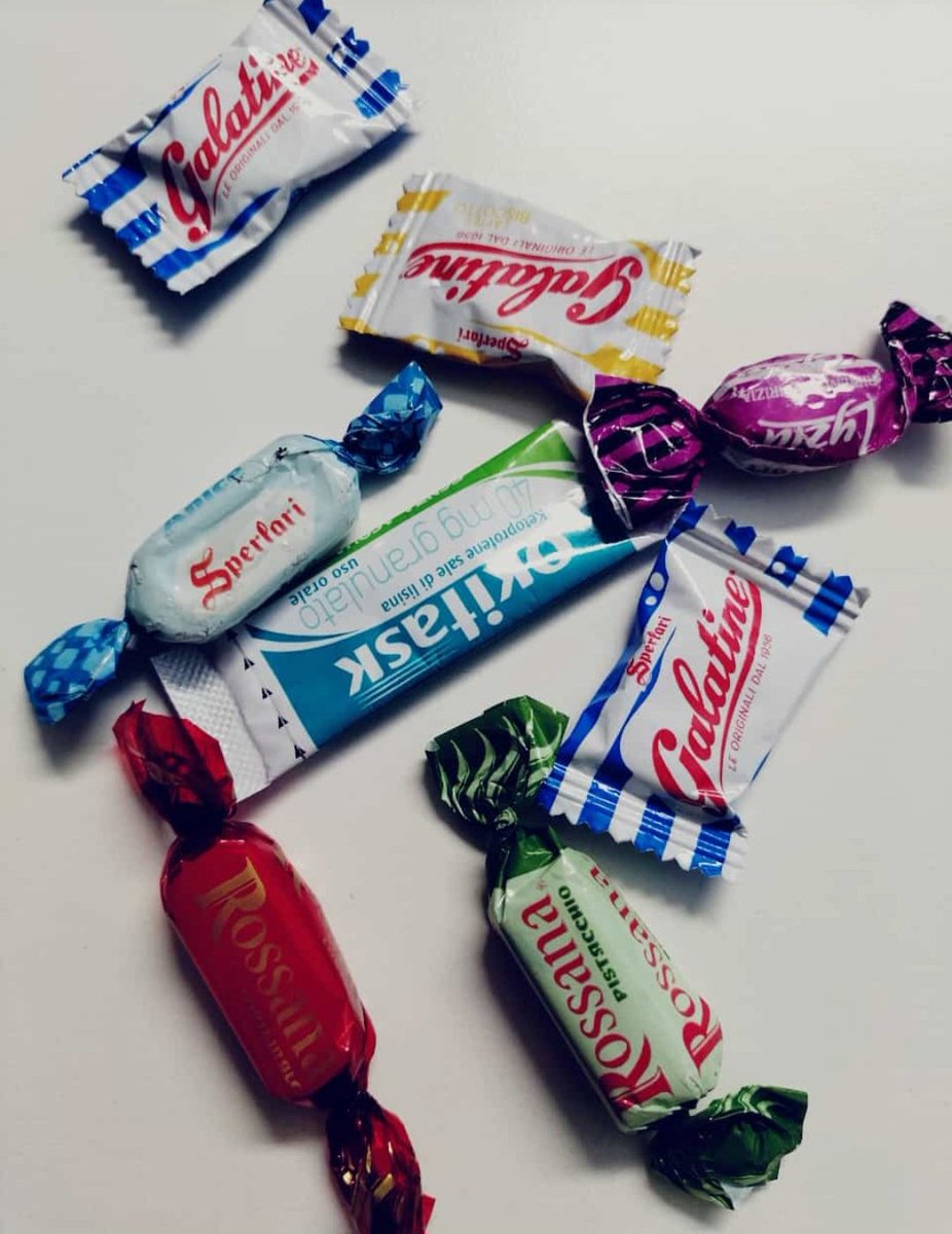 smilingPamPam's tweet photo. Le mie caramelle sono diverse!😎😅
Vuoi una #Galatina, una #Rossana o un #OkiTask? 🤣🤣🤣 https://t.co/5JF6HNLBjS