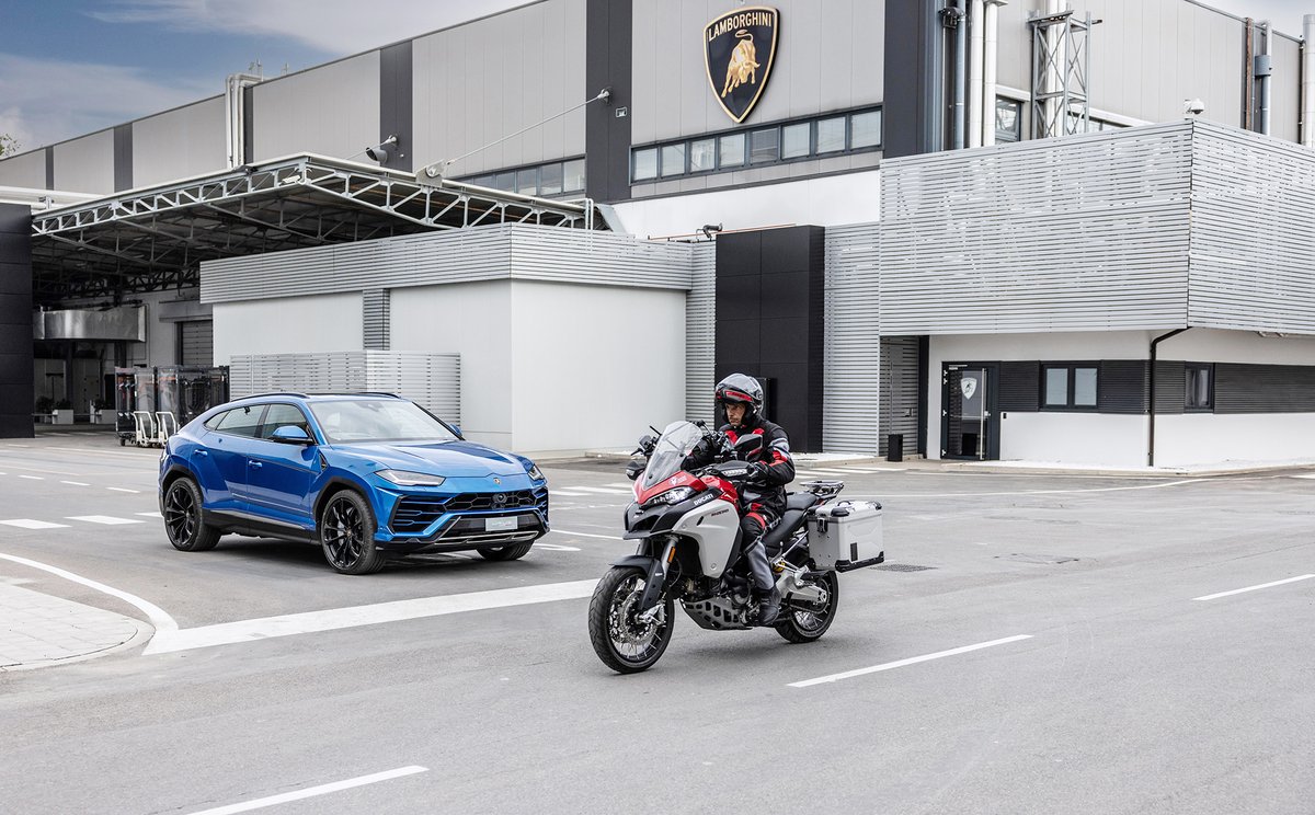 autocarpro's tweet photo. BREAKING: Lamborghini and Ducati unveil prototype bike-to-car communication technology that leverages connected mobility to improve motorcyclist safety &amp; alerts motorists of impending danger. Full details, first images and video https://t.co/CDH1GbDpgG https://t.co/9HO4SAWGLu