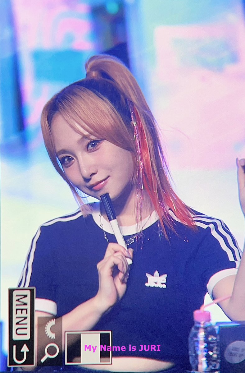 mynameisjuri's tweet photo. 230915 대면 팬싸 프리뷰

반짝반짝✨포니테일

#로켓펀치 #쥬리
#RocketPunch #RCPC #Juri
#ロケットパンチ #高橋朱里 #ジュリ
#BOOM #BOOM_RCPC
@RocketPunch @RCPC_members https://t.co/66jemrjhmq