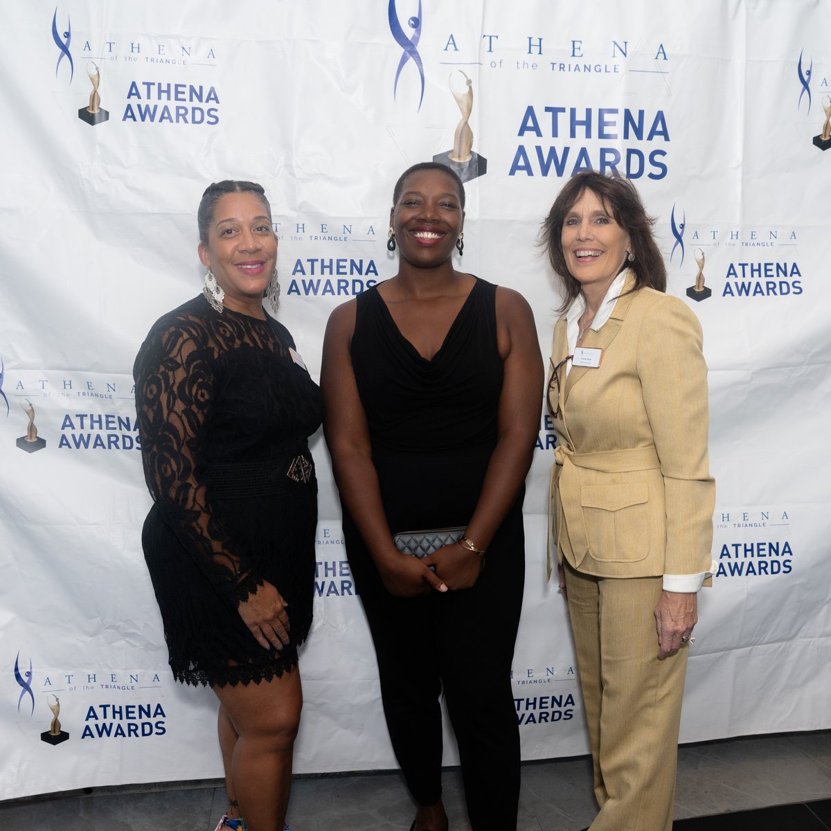 🎉Last night's ATHENA Awards Luncheon – VIP Reception at Level 7 was so much fun!

📸View all pictures here! 👇🏻
athenatriangle.org/athena-image-g…