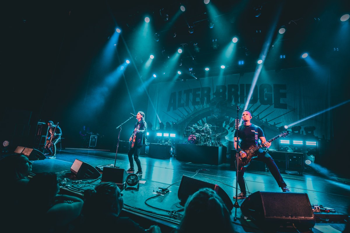 Alter Bridge - South America - The Pawns &amp; Kings Tour
Nov. 8th - São Paulo
Nov. 10th - Buenos Aires
Nov. 13th - Santiago

#AlterBridge #MylesKennedy #MarkTremonti #ScottPhillips #BrianMarshall #PRSGuitars #seelectronics