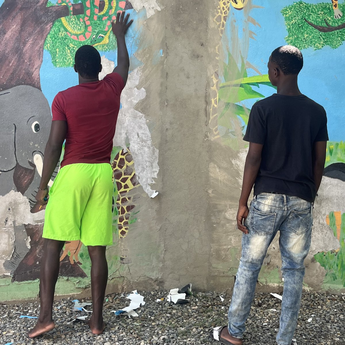At Yspaniola, we have a project in mind. Our team is currently in the process of repainting a mural in the Learning Center.

With your help, we would like to create something special for the children of Batey Libertad! Donate to support this project yspaniola.org