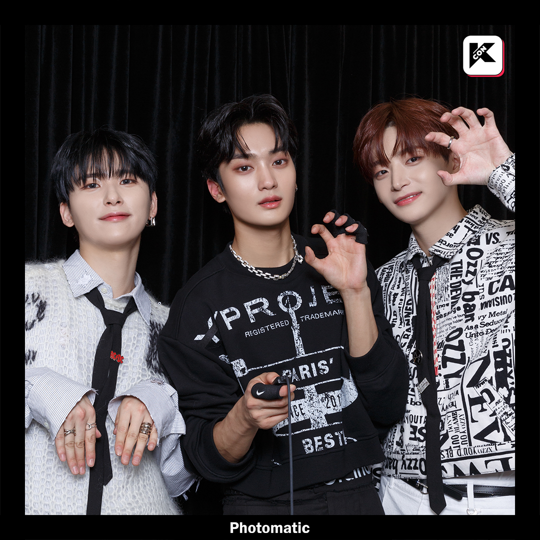 kconusa's tweet photo. [#KCONLA2023]  #CRAVITY Special Photo 📷
w/ @photomatic_official

It only took a few frames to relive our moment 😉
@CRAVITYstarship

Let's #KCON! https://t.co/qYzdc4YlSM