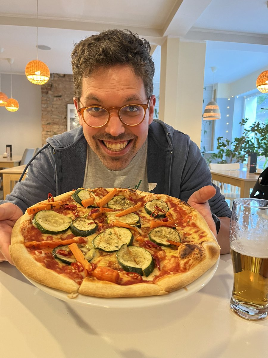 My friend <a href="/TapaiBalazs/">Balázs Tápai</a> started a fantastic tradition <a href="/ThisDotLabs/">This Dot Labs</a> to celebrate each Friday with a pizza. We call it #PizzaPentek and I would like to keep the tradition going even though he's not working with us anymore. Happy Pizza Pentek!