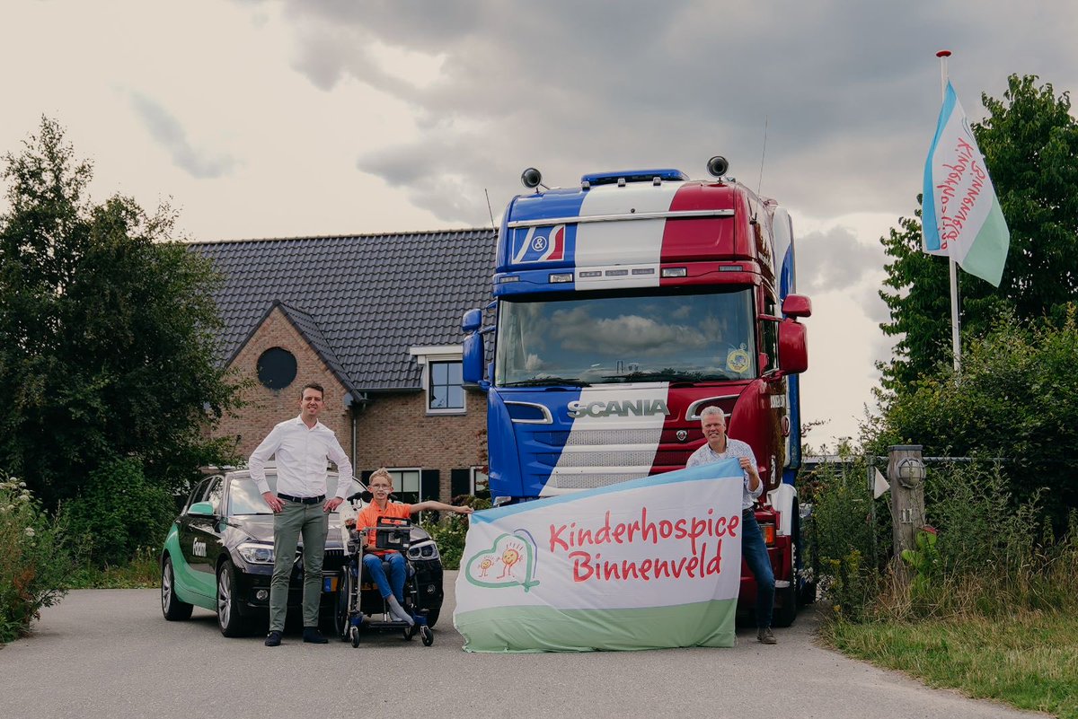 Zet em op mannen van Faam en JonkerSchut! Nog één weekendje oefenen dan is het zover: RetourHollande👍🏼                                          🚴🏼🚴🏻‍♀️🚴🏼🚴🏻‍♀️🚴🏼🚴🏻‍♀️🚴🏼🚴🏻‍♀️