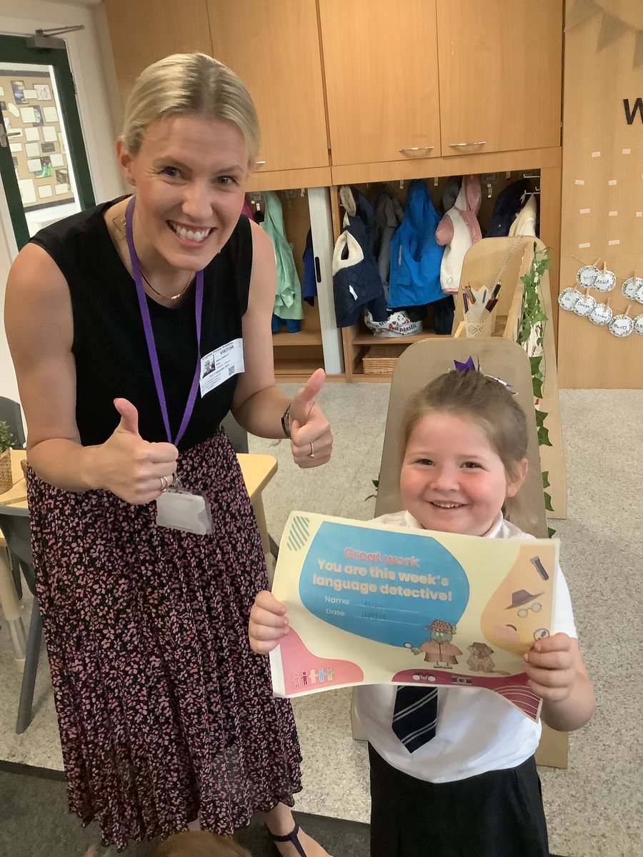 KingswayPARec's tweet image. Well done to E, our first language detective in Reception this academic year!🇪🇸 @network_primary #EYFS #LanguageDetective #LearningLanguagesintheEarlyYears