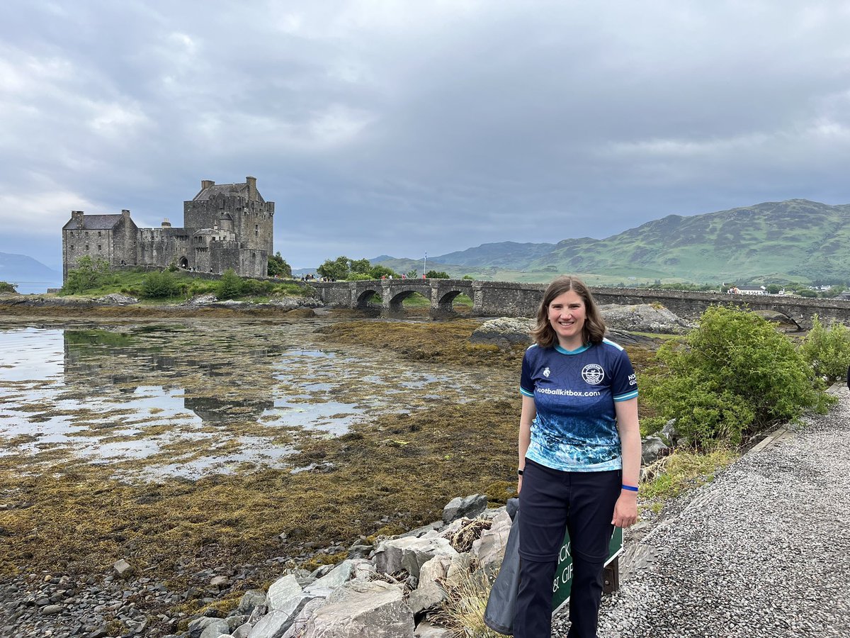 CavershamUnited's tweet photo. Congratulations to @AbiGoulding13 who wins our #GlobalGoats photo competition! 🌎🐐
We didn’t have as many entries as we anticipated but you could hang Abi’s effort in the Louvre! 🖼️
Please get it touch to claim your prize! 🐐 https://t.co/n91XsjXawn