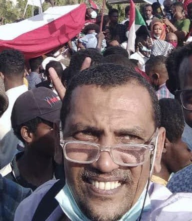 SUDTwittForum's tweet image. إنا لله وإنا إليه راجعون، رحم الله فقيد المنبر #محمد_الفضل ( @wadfadl15 )
تغمده برحمته الواسعة وغفر له وأسكنه فسيح جناته، وعظم الله اجركم واحسن الله عزائكم ورحم الله اموات المسلمين اجمعين
نتقدم بالتعازي إليكم وإلى أفراد العائلة لوفاة الفقيد، تغمده الله بواسع رحمته.