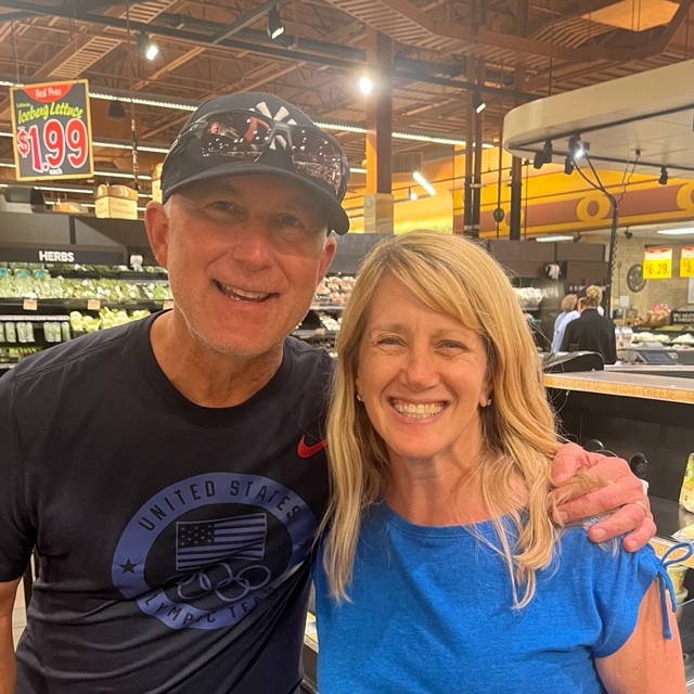 I don't typically take photos at the grocery store.But yesterday, I had the pleasure of running into Andy Kavulich, a fellow Jerseyan and one of the founding members of @DDNJ12.