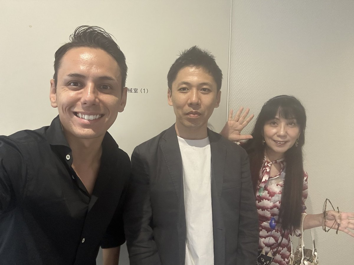 m1103's tweet photo. 小澤雅人監督、ようこそ愛知に！
多文化共生や映画についてもう少し語りたかったなぁ。
また、お越しくださいませ。 https://t.co/OmyF6WaAGU