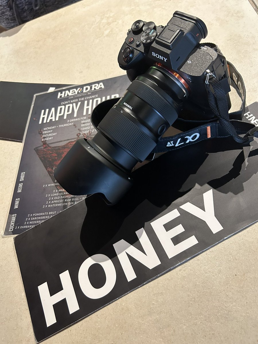 AudacitymediaZa's tweet photo. 📸 x @jpalvie attending @VillageDrinksCT located at
@honeyanddora
#CapeTownGayBusiness #events #photography
#HoneyAndDora
#GayBizNetworking
#CapeTownLGBTNetworking
#GayBusinessMeetupCT
#HoneyAndDoraGayEvent
#SupportGayBusiness
#GayCapeTown https://t.co/rmLEKqf63i