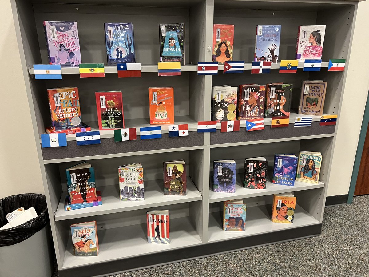 CRHS_Reads's tweet image. It’s #HispanicHeritageMonth! Stop by the library and checkout some amazing books! Books give us the power to practice empathy and explore the world! #cpoe #crhsreads #katylibraries