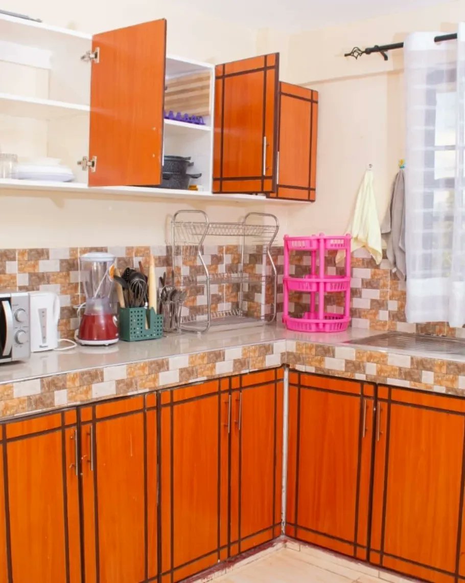 GreatNorthHosts's tweet photo. Are you a small group of friends or Fam in Nanyuki this weekend and looking for an out of town experience? 
This 2bedroom fully furnished apartment is, with an additional twin bed for added comfort and accommodation. 
#MauVillasa https://t.co/fFKLNILmC9
