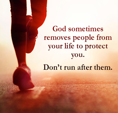 deborahdayma's tweet photo. Don't work too hard to keep someone in your life.  You are worth choosing.  Manage your anxiety so you don't compromise yourself.  Know your value. #Relationships#Selfesteem https://t.co/98LphwYC3C