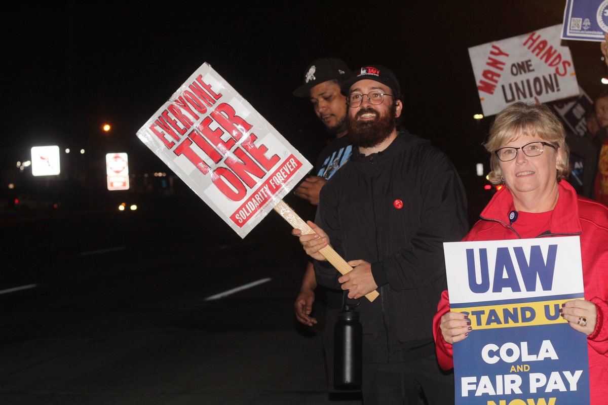 Views from the United Auto Workers strike at the Ford Michigan Assembly Plant in Wayne, Michigan Thursday night.
