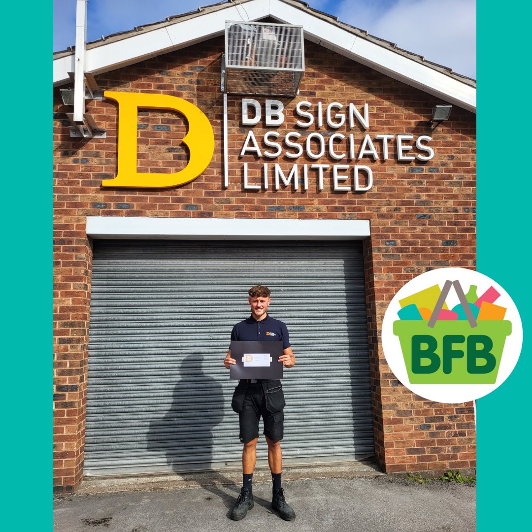 🚚 A huge thank you to DB Sign Associates who have supplied updated signs for Bassetlaw Community Shop! 🚚⁠ <a href="/DbSigns/">DB Signs</a> 
⁠
It means a huge amount to the charity to receive such support from local businesses. ⁠
⁠
#bassetlawfoodbank #thankyou #communitypower #foodbank #bassetlaw