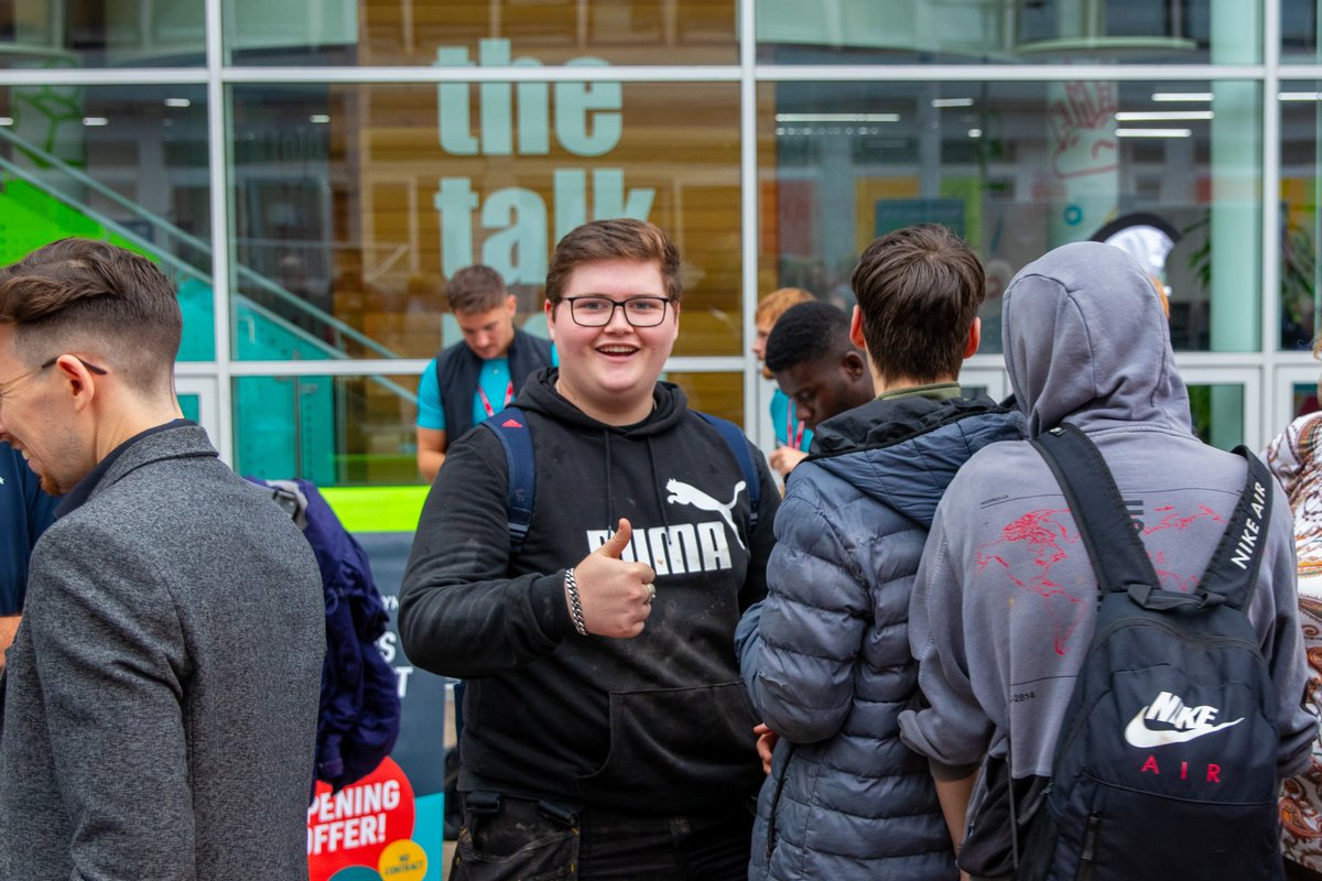 HOW_College's tweet photo. Freshers 2023!
Thank you to everyone who joined us for this year's freshers fairs; we hope you enjoyed browsing the stalls, meeting new people, talking to external guests and picking up a freebie - or two!
#FindYourHoW! https://t.co/SZ8sEOpyMJ