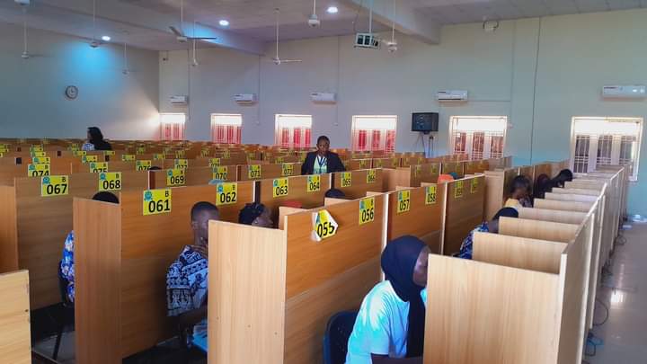 edsu_uzairue's tweet photo. Pictures from  Edo State University Uzairue Post-UTME held on the 14th September,  2023

Venue:  Main Campus,  Edo State University Uzairue 

#EDSU #2023/2024admissions https://t.co/BaInmv6385