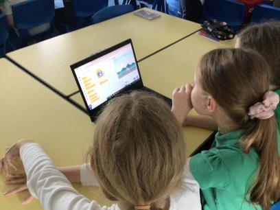 Ysgol Plascrug (@plascrug) on Twitter photo Diolch <a href="/ErylJones12/">Eryl Jones</a> a <a href="/KayVobeMorris/">Kay Morris</a> year 5 have really enjoyed their Live Coding session this morning. Diolch <a href="/ErylJones12/">Eryl Jones</a> a <a href="/KayVobeMorris/">Kay Morris</a> year 5 have really enjoyed their Live Coding session this morning.