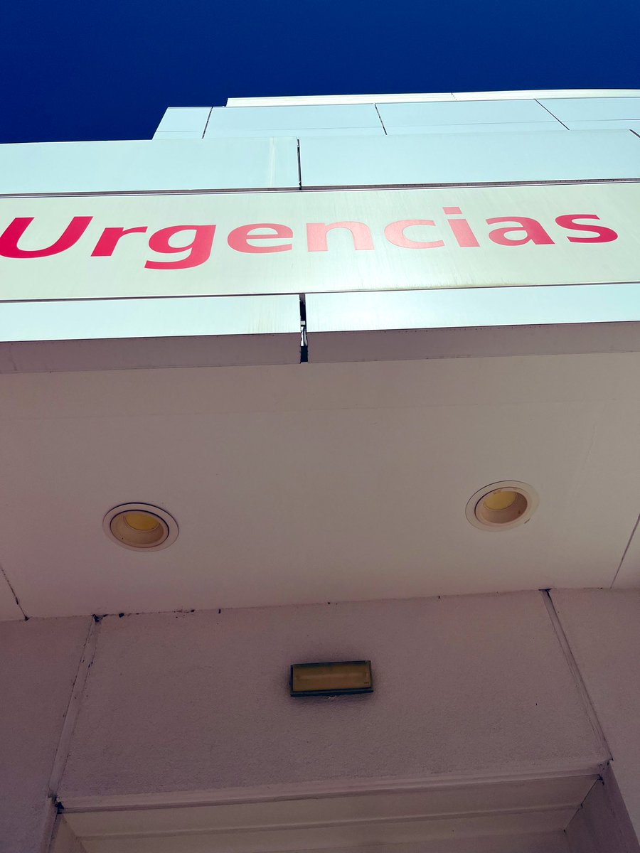 Juango_Ospina's tweet photo. Hilo 🧵(1/7): 

Fui padre el miércoles, se adelantó el parto. He pedido la suspensión de los juicios. Ningún juzgado ha puesto inconveniente, respetando la ley artículo 179.3 LEC, mi derecho a conciliar y a la paternidad. La Sección 4 de la Audiencia Provincial de Madrid sí. https://t.co/fjzthI73l4