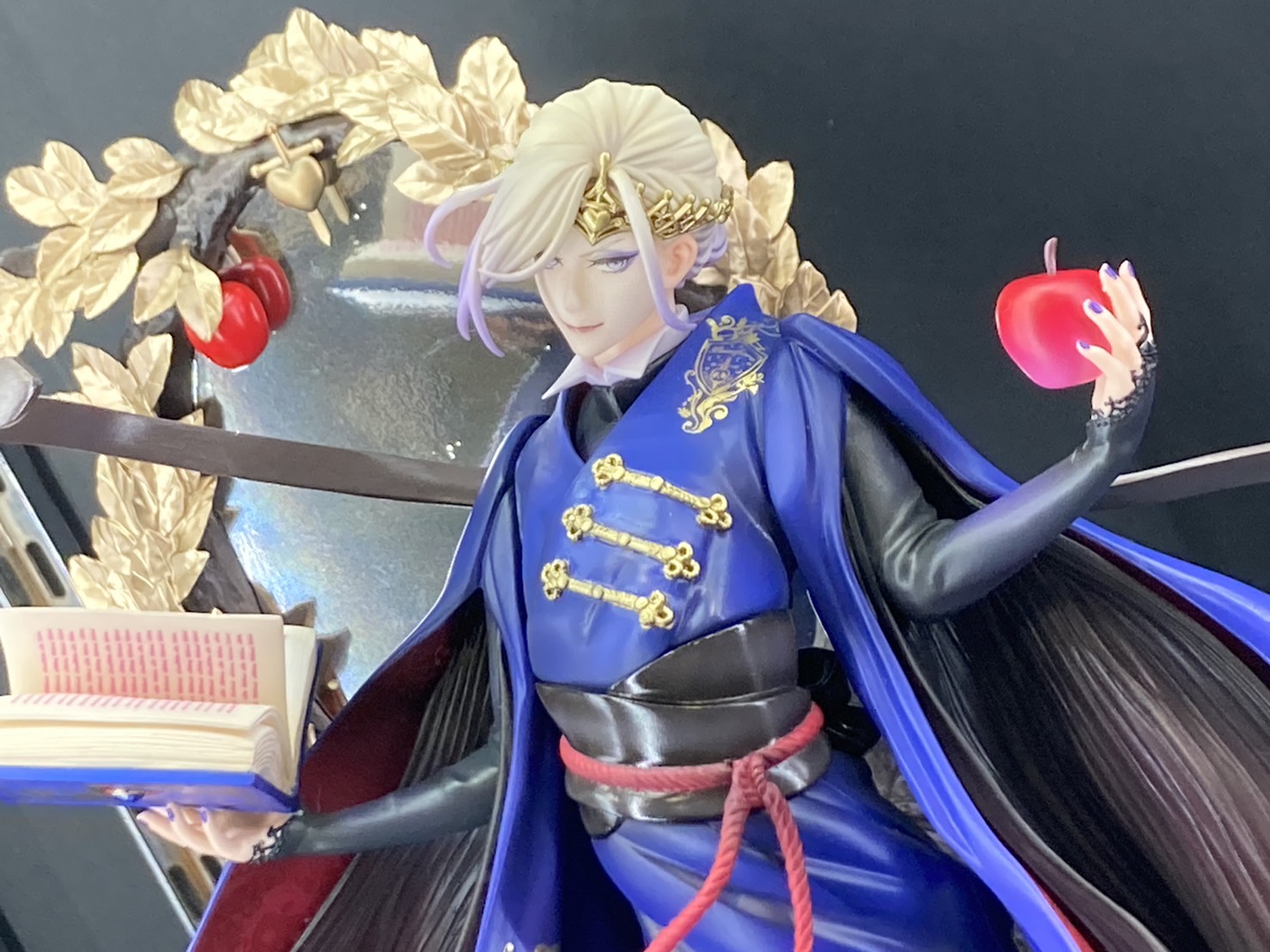 ツイステ ヴィル 1/8 フィギュア アニプレックス ディズニー