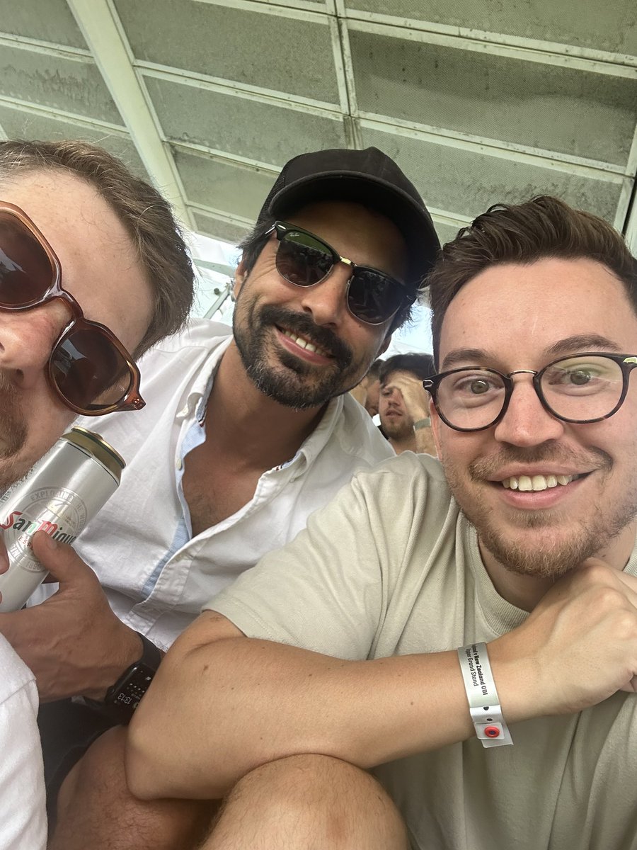eddross's tweet photo. #engvsnz 182. Grand Stand, row H, Seat 58 https://t.co/CF90Y7gqzG