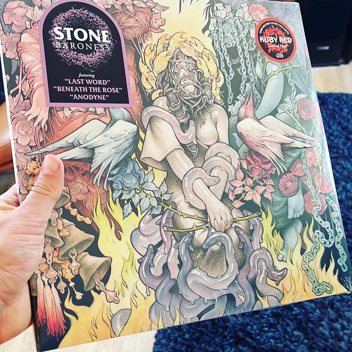namsaap's tweet photo. Playlist voor dit weekend 🤘🏻#Baroness @YourBaroness https://t.co/jILtJGfO8t