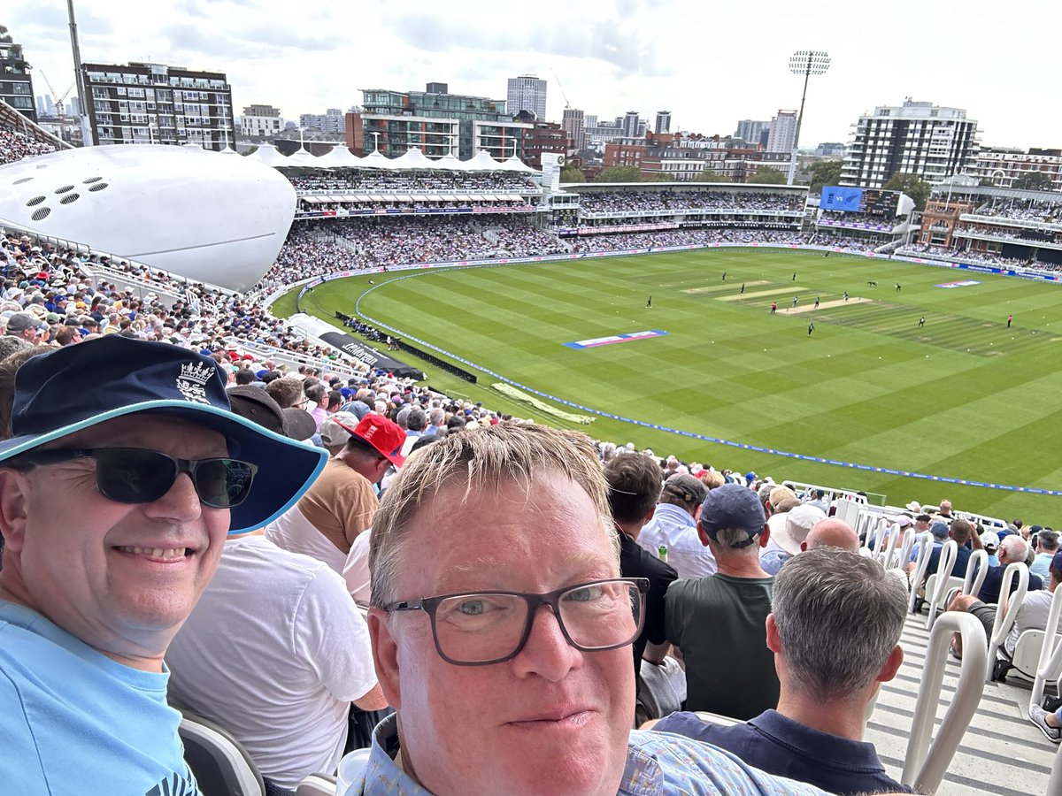 Carl Weldon tweet media