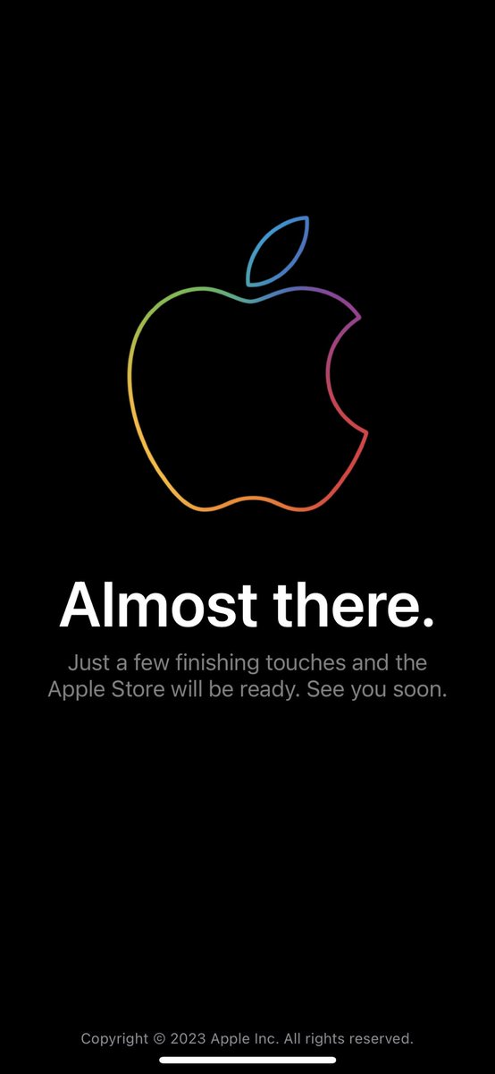 khushwants2's tweet image. #applepreorder #Iphone15 #Apple
Lol its not 5:00 AM yet for Apple. On my Clock its 5:18. i think there developer stuck in Traffic. 😎