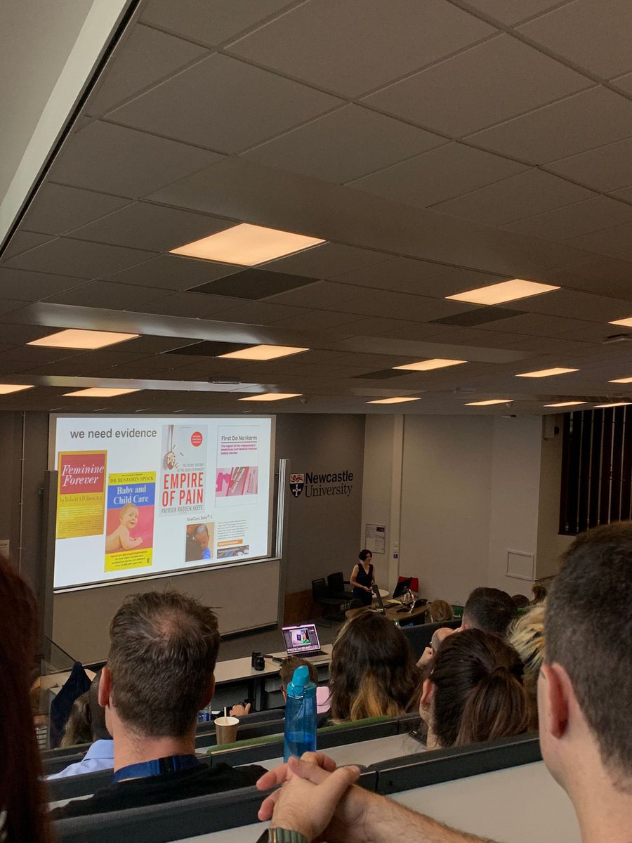 Pleasure to speak at #SSM2023 on my practice theory approach to exploring how 📱 ➡️ 🍴🥦

Enjoyed catching up with, and hearing from, inspiring colleagues! 

@ChiaraRinaldii @YanainaChU <a href="/JennieParnham/">Jennie Parnham</a> @KateEllis8 <a href="/TheBeetleBox/">Cat Papastavrou Brooks</a> @0607646b <a href="/KoustaMarina/">Marina Kousta</a> <a href="/KateHunt2013/">Kate Hunt</a> <a href="/mgtmccartney/">Margaret McCartney</a>