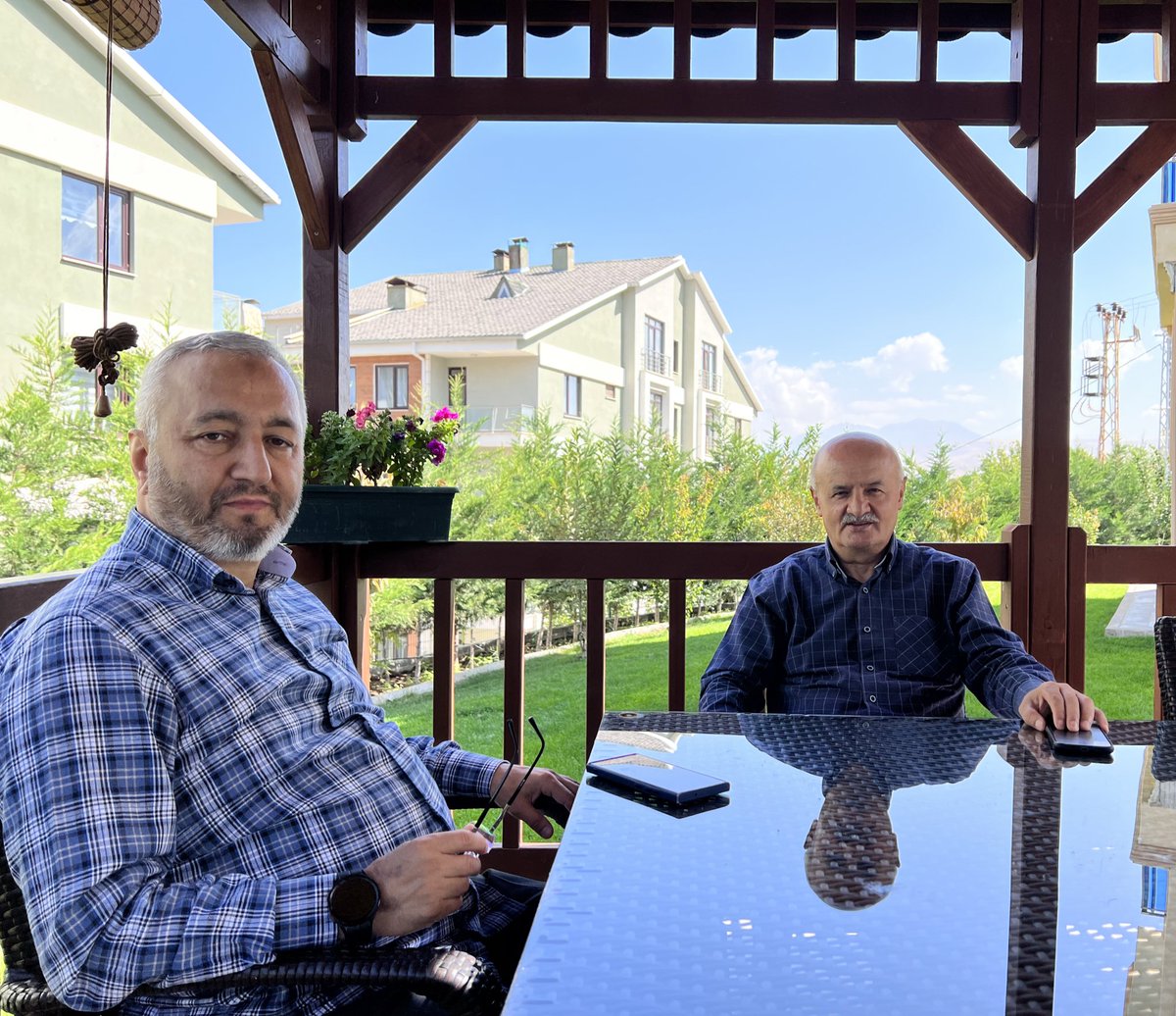 Sağlık Bakanlığı Eski Müsteşarı Prof.Dr. Nihat Tosun misafirimiz oldular kendilerine teşekkür ederim <a href="/nihattosun61/">Nihat Tosun</a>