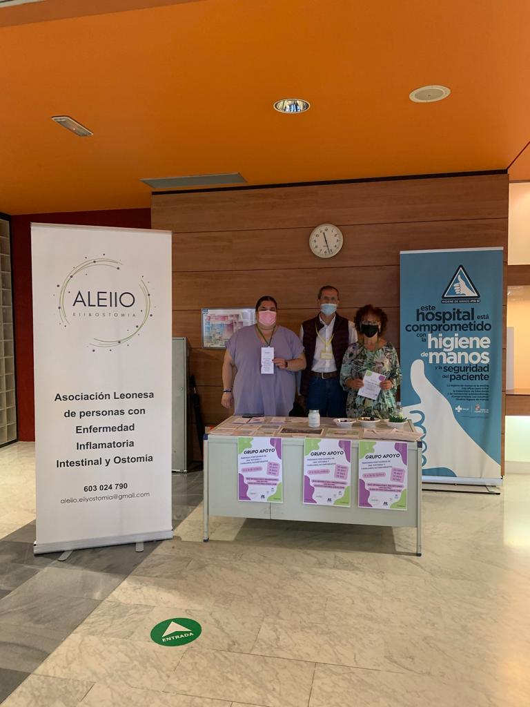 Asc_Aleiio's tweet photo. Hemos pasado una mañana muy entretenida en la puerta principal del Hospital de León.
Gracias a todos los que os acercasteis, a la Unidad de EII que siempre están ahí ❤ y a nuestros voluntarios💜💚
#EII #Ostomia #Aleiio #leonesp https://t.co/STyg3fyQBX