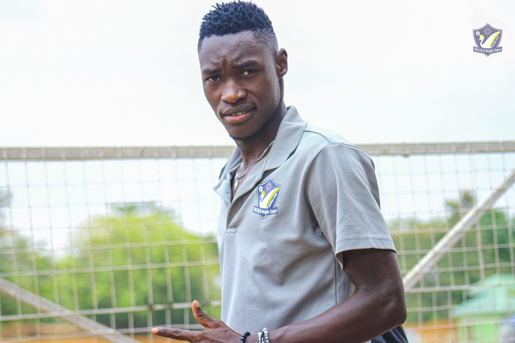 soltilo_uganda's tweet image. スタジアム到着🥷✨

#LetsShine #青南商事 #ヨシノ自動車 #yoshinomotor  #Jibu #JicaUganda #大谷鋼業
