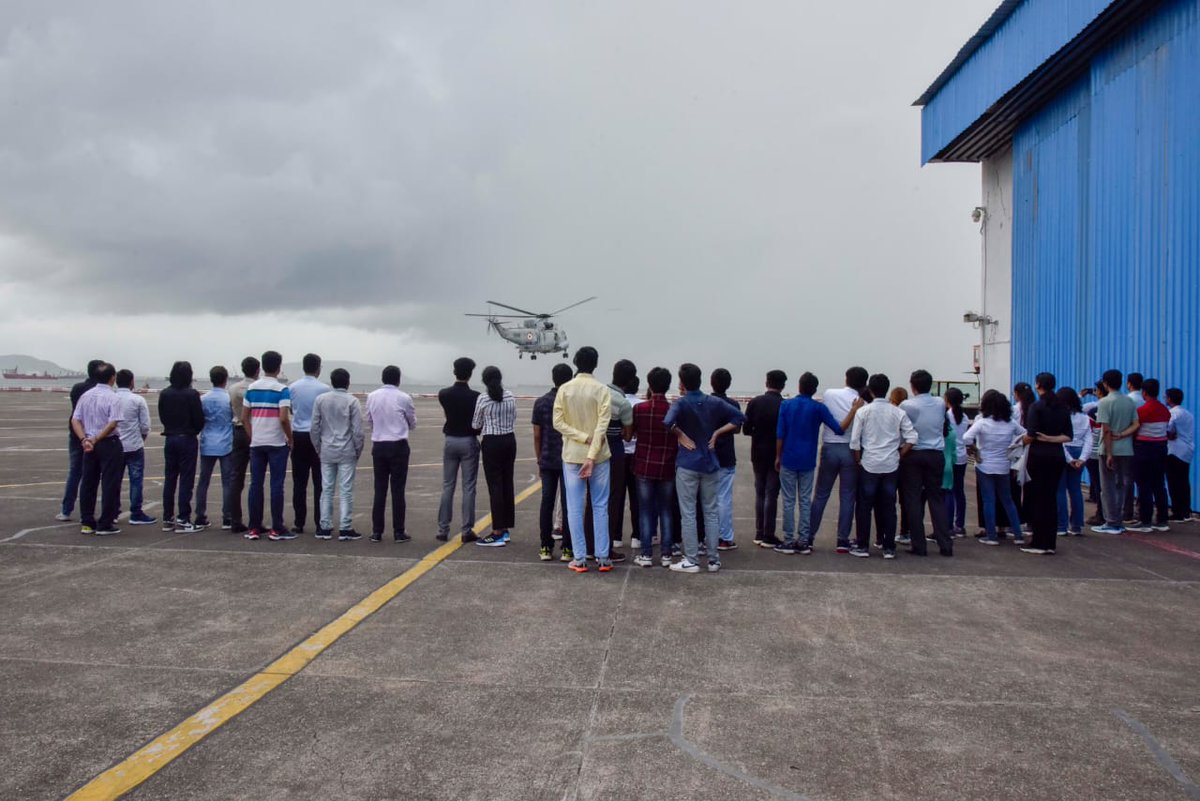 IN_WNC's tweet photo. M Tech and B Tech students of Aerospace Engineering Department, IIT Bombay accompanied by faculty members visited INS Shikra on 14 Sep. The visit aimed to demonstrate practical aspects of Naval Aviation and help the young minds to appreciate aeronautical concepts. https://t.co/Umm77MSllI