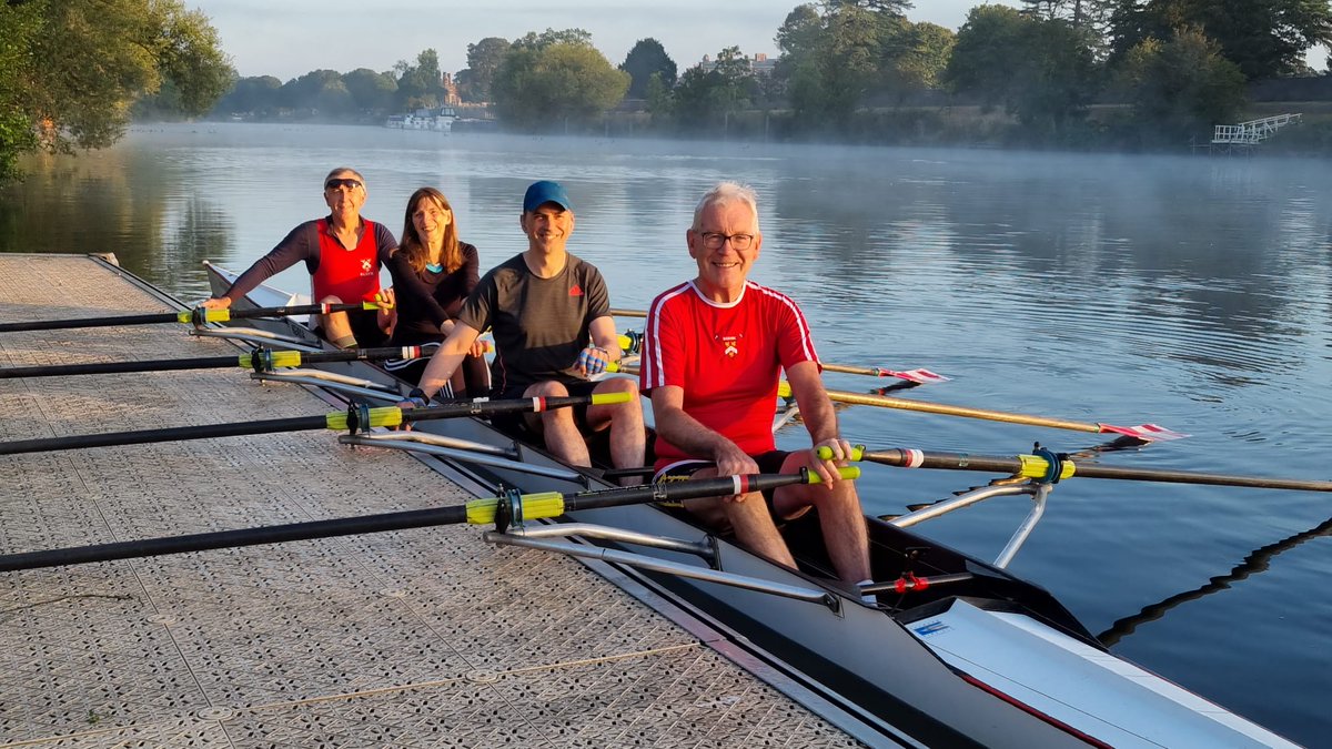 The joys of early morning early autumn rowing