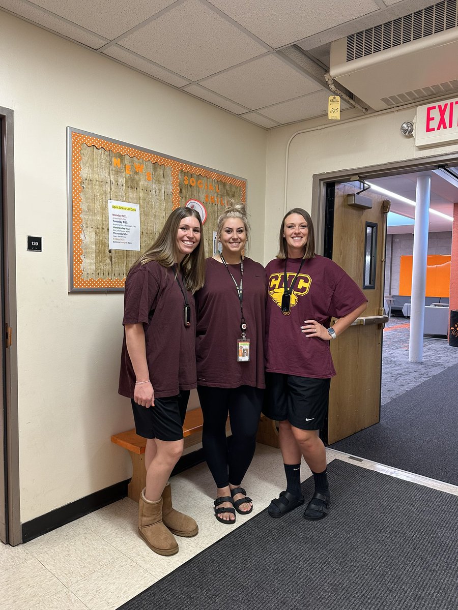 MrsCoachSelner's tweet image. Great minds think alike? Adam Sandler day! #WeRCLC