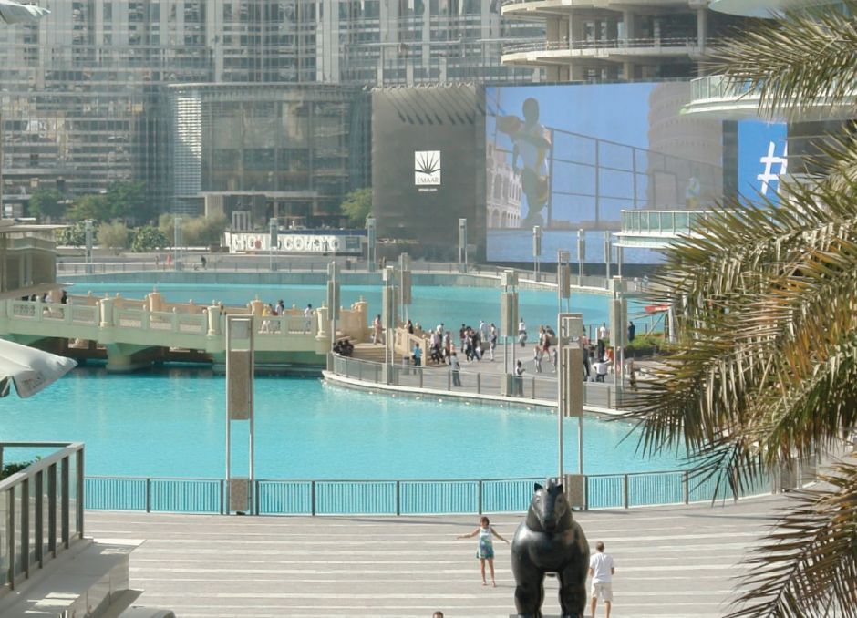 En 2014 <a href="/elcorreo_ae/">El Correo del Golfo</a> realizó una bonita iniciativa como homenaje al Maestro #Botero DEP, invitando a los lectores a enviar imágenes de obras del genio colombiano. Llegaron de todas partes del mundo. Como la del caballo que estaba en Dubái.
<a href="/rafaunquiles/">Rafa Unquiles</a> 
#FernandoBotero