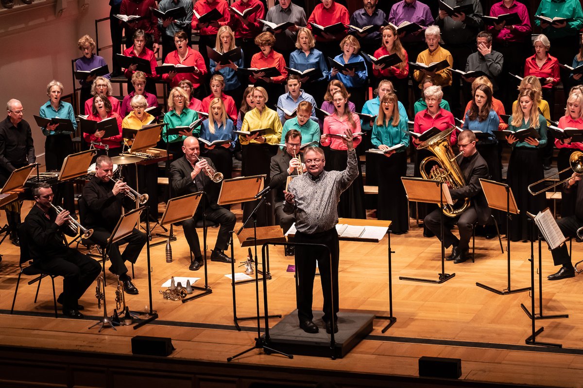 Composers - want your work performed at <a href="/cadoganhall/">Cadogan Hall</a> &amp; heard by <a href="/bobchilcott/">Bob Chilcott</a> <a href="/davidhconductor/">David Hill</a> &amp; <a href="/Willcocks_J/">Jonathan Willcocks</a>? Then enter Sir David Willcocks Carol Competition 2023! Entry details are here... thebachchoir.org.uk/carol-competit… #composers #composition #carols #choral #choir