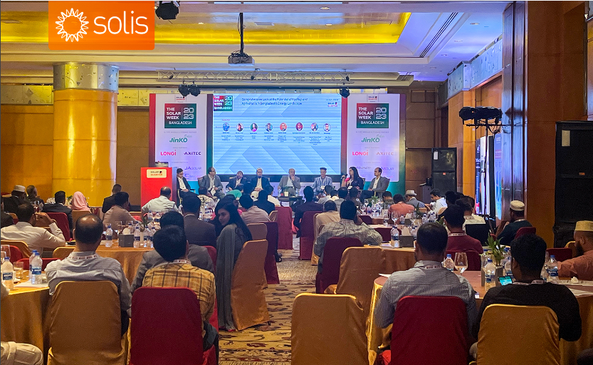 Solis_Inverters's tweet photo. #SolisConference in #Bangladesh was electrifying! โจ Mr. Nitish Singh introduced the incredible #Solis ๐๐-๐๐(๐๐๐-๐๐๐)๐ inverter, a preferred choice for ๐&๐ projects, loaded with groundbreaking features such as 10 MPPT Design and Smart I-V Curve Diagnosis.
In addition, #Solis also joined a dynamic Panel Discussion on Rooftop and Agrivoltaics, fostering collaborative efforts toward a greener future in Bangladesh's evolving energy landscape.
Solis: World 3rd Largest PV Inverter Manufacturer ๐
#Solisinverter #inverter #solarenergy #smartenergy #cleanenergy #energytransition #solarpower