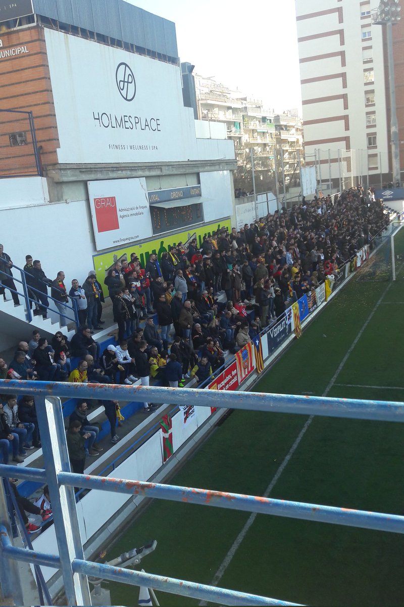 JuanjoRofes's tweet photo. Records, moments 🟡🔴🍻
#Andreuencs
#Quadribarrats https://t.co/PebhqPHvWs