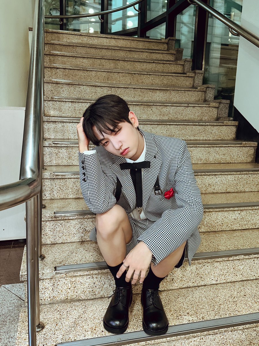 BOYNEXTDOOR_twt's tweet photo. 말 잘 안 듣게 생겼지만 굉장히 잘 듣는 편이에요 😝

#JAEHYUN #BOYNEXTDOOR 
#명재현 https://t.co/V2514bcsOq