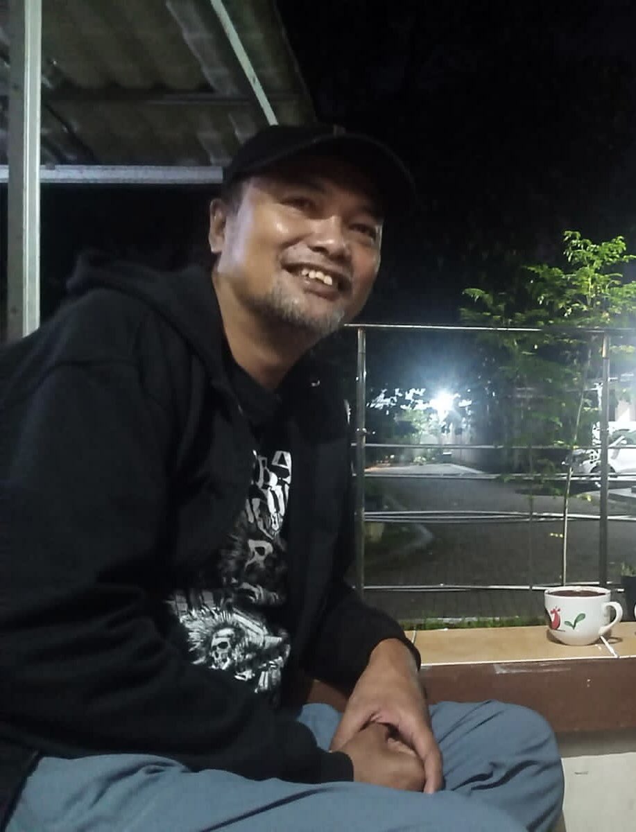 THE VALID tweet media