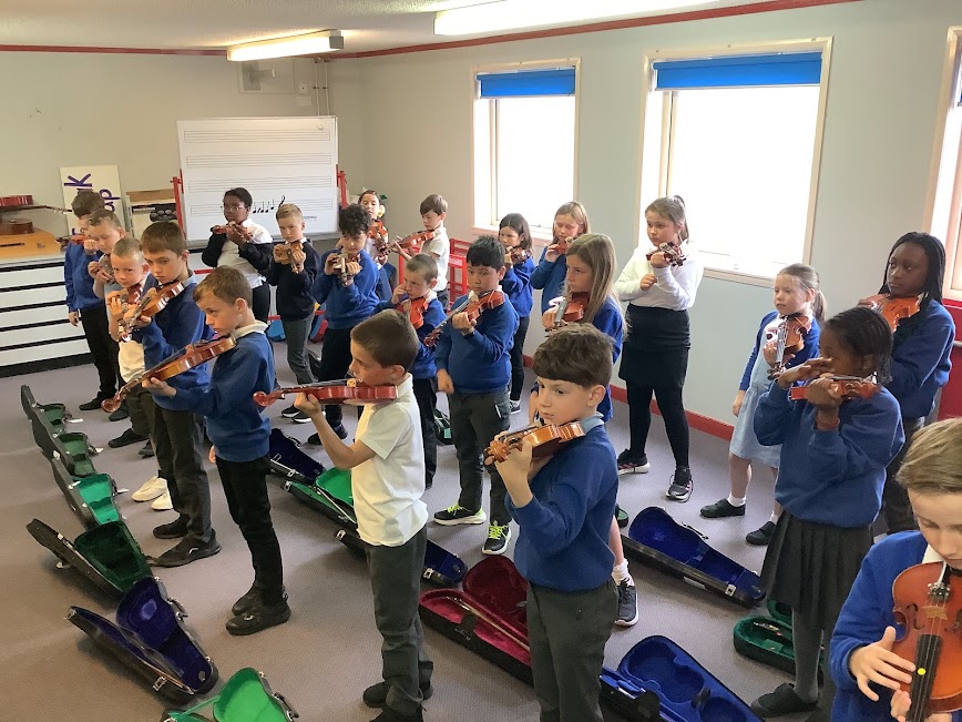 Mr Farquhar tweet media