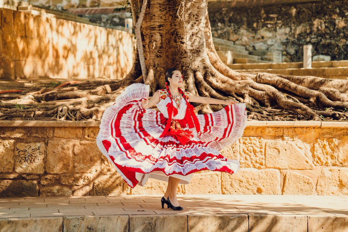 Mexican Independence Day, also known as "El Grito de la Independencia," is a vibrant, culturally significant celebration marking the country's freedom from Spanish rule.  Mexico comes alive w/ festivities, parades &amp; traditional rituals. Feliz dia de la independencia Mexicana! 🇲🇽
