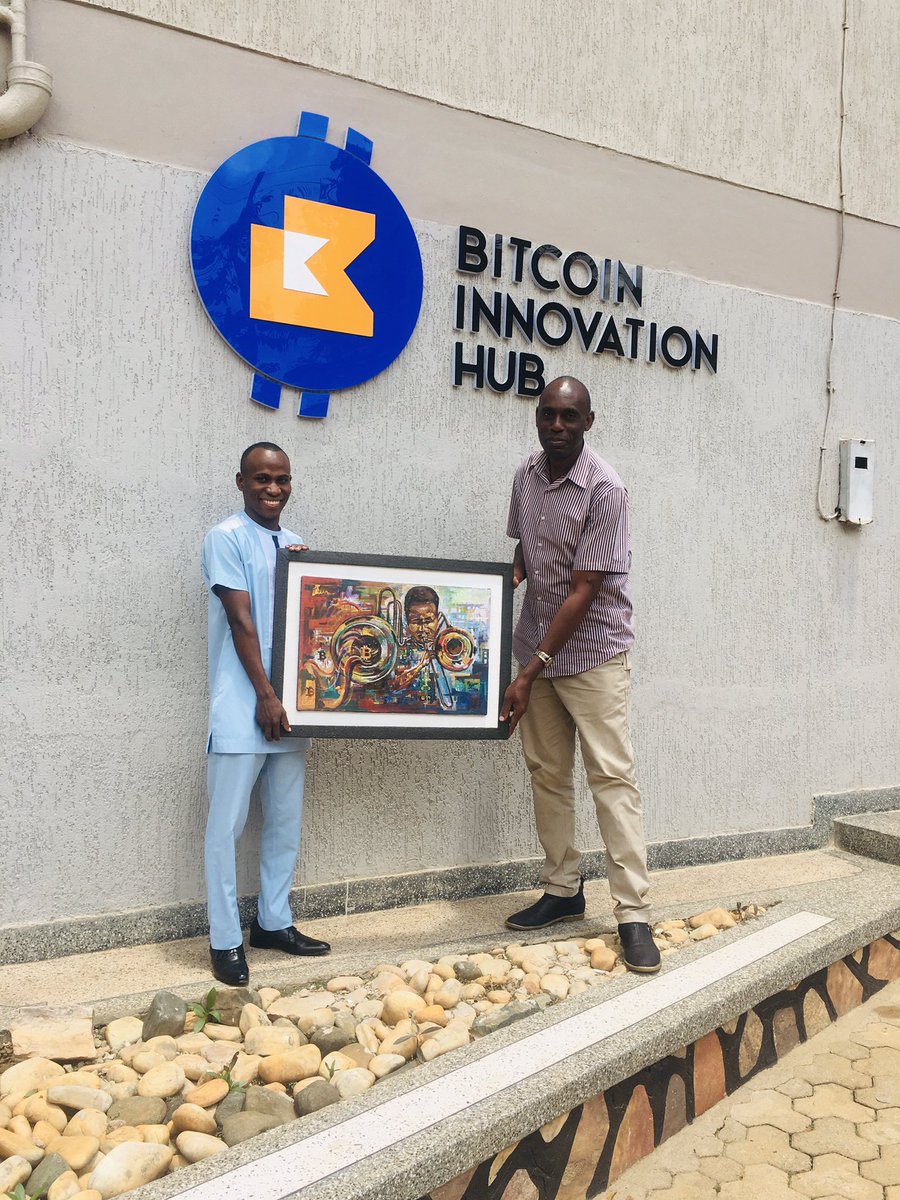 Btchubafrica's tweet photo. Congratulations to @MasandaIvan for emerging as the winner of the Bitcoin painting giveaway 🔥. The painting was handed over today at the our permises #bitcoinuganda #btchubafrica #artgiveaway https://t.co/DHoxTpfZLS