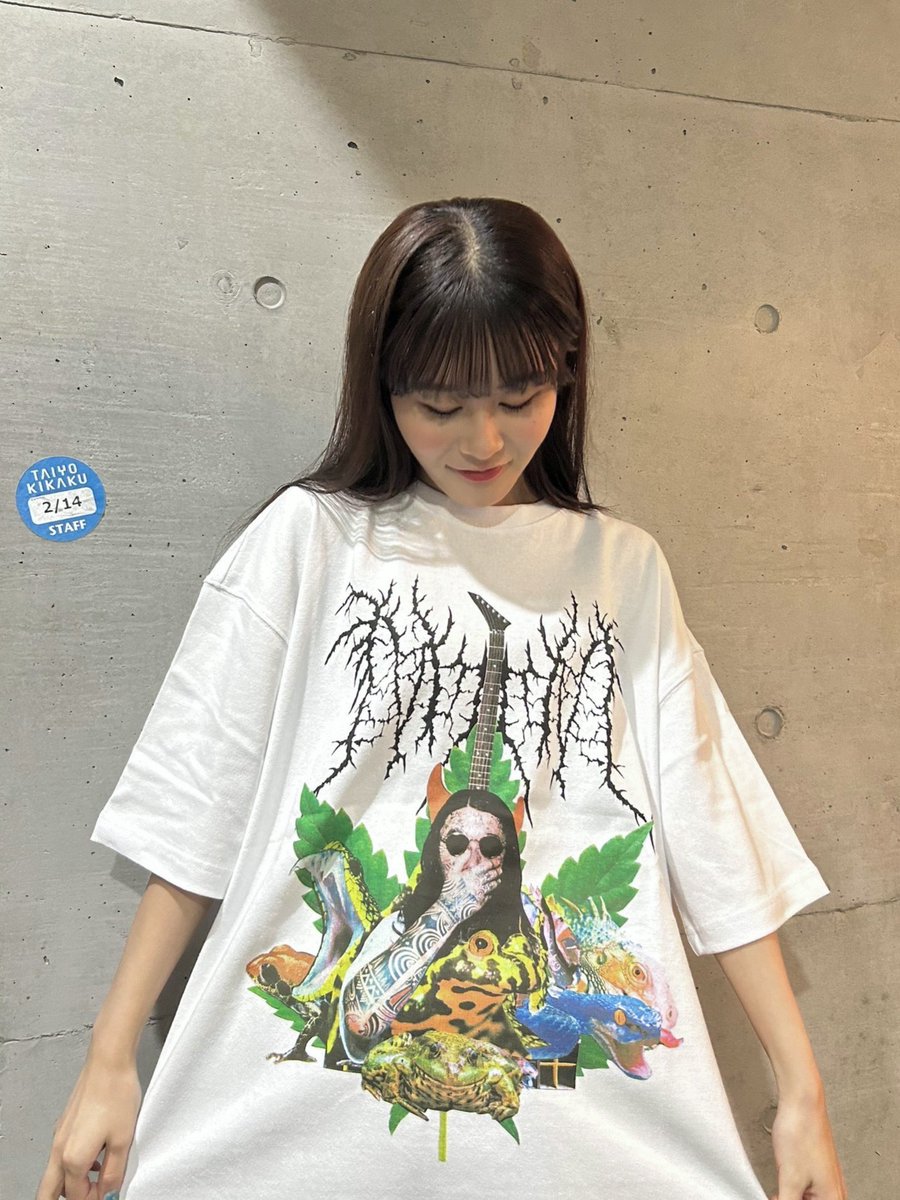manholesenbei's tweet photo. POP-UP STOREにお邪魔させていただいた #NISHIMOTOISTHEMOUTH のTシャツが届きました〜！

西本さん先日はありがとうございました！

ビビットカラー大好きなので、着るだけでテンションが上がりますね… 🐸❤️‍🔥 https://t.co/eRarloZA4B