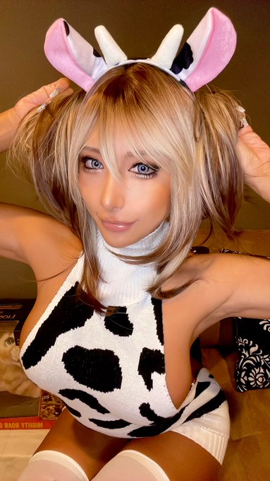 Twitterのコスプレ画像32