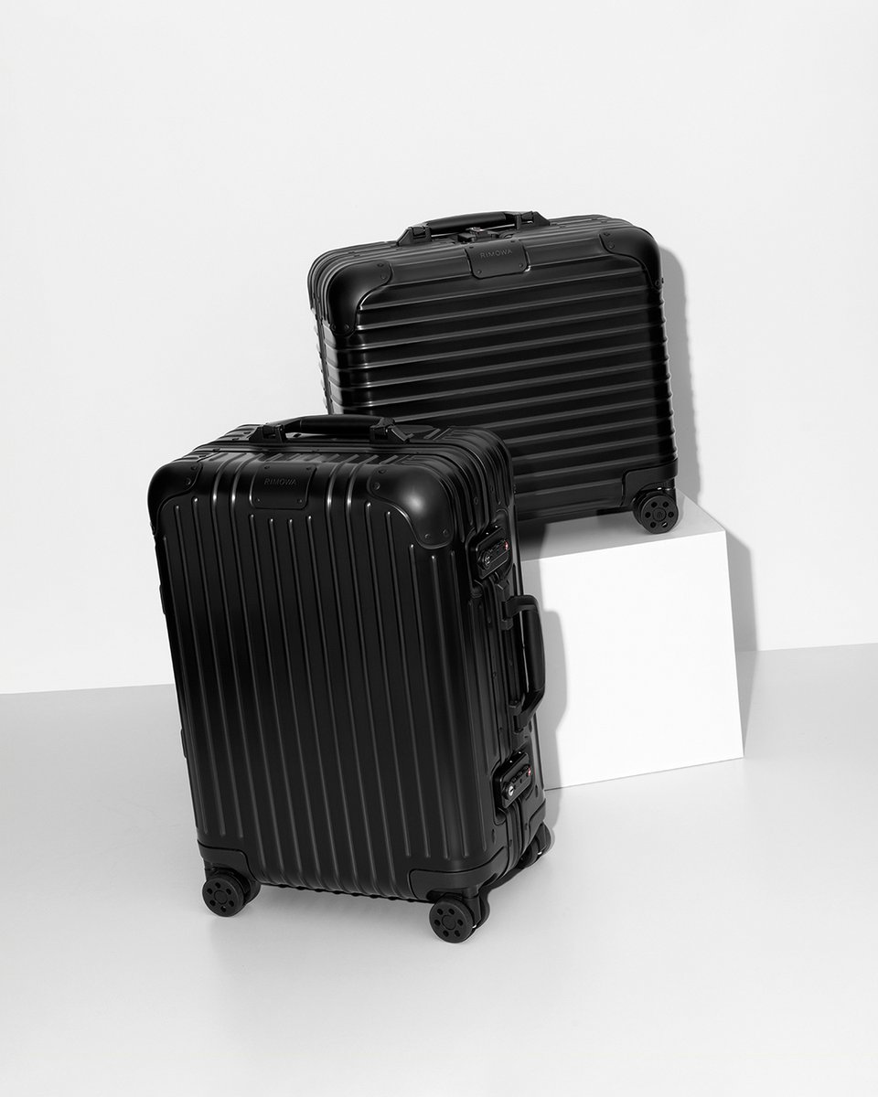 A travel duo to pack with confidence — the RIMOWA Original Cabin