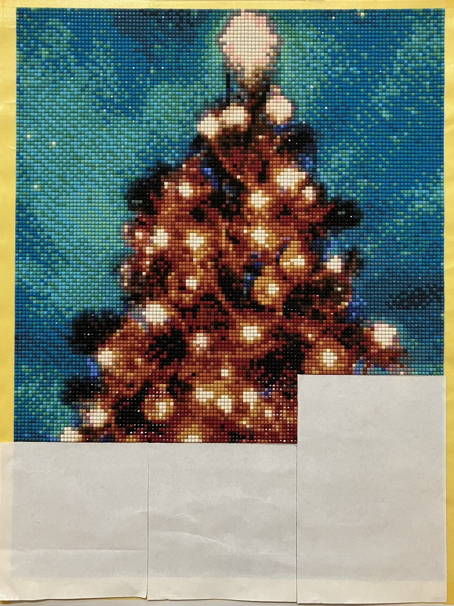 前回からかなり時間が経ってしまった💦久々にすこーしだけダイヤモンドアートをやった✍
今年こそクリスマスに間に合いますように🙏